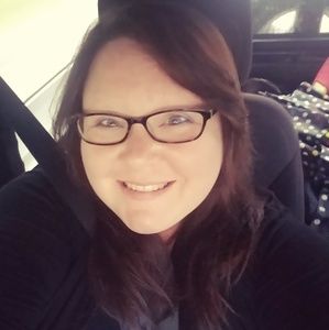 Meet your Posher, Leigh